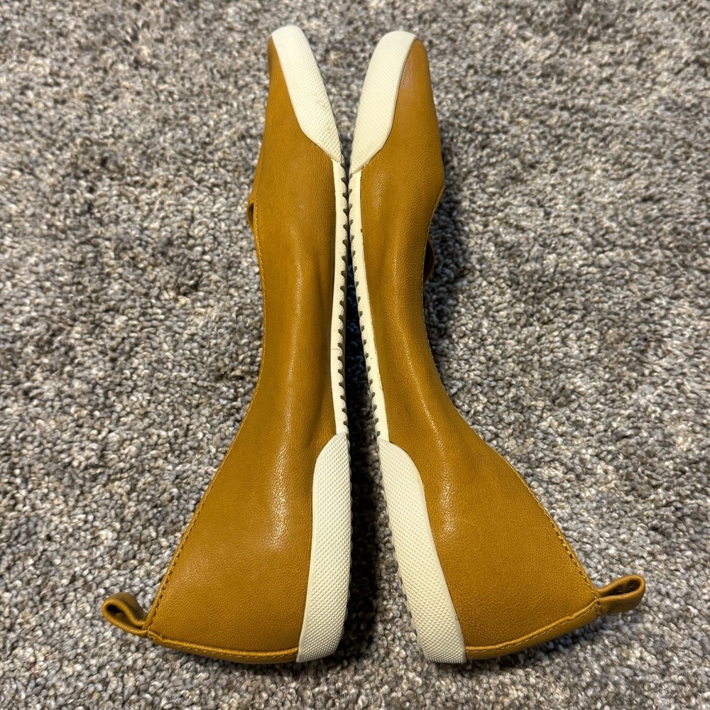 Frye Melanie Flats Women’s Size 9.5 - Picture 3 of 8